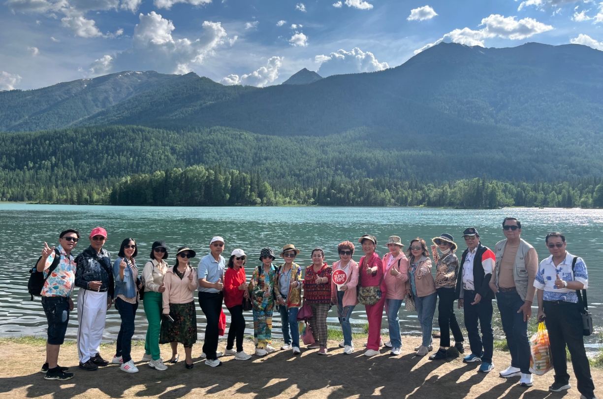 กรุ๊ปทัวร์ส่วนตัวซินเจียง, Private Tour Xinjiang, ทัวร์ซินเจียง จีน, เที่ยวซินเจียง, ทัวร์จีนส่วนตัว, จัดทริปซินเจียง, ซูเปอร์ทริปส์, Supertrips, ทัวร์ครอบครัวจีน, ทัวร์กลุ่มส่วนตัวจีน, Xinjiang Private Group Tour, เที่ยวจีนตะวันตก, วางแผนเที่ยวซินเจียง, ทัวร์จีน 2025, เที่ยวอุรุมชี ซินเจียง