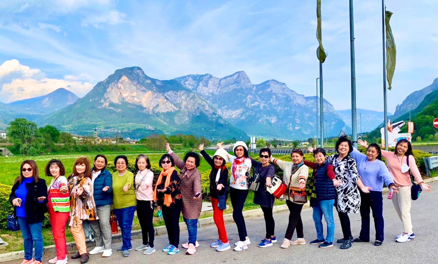 กรุ๊ปทัวร์ส่วนตัวสวิตเซอร์แลนด์, Private Tour Switzerland, ทัวร์สวิตเซอร์แลนด์, เที่ยวสวิตเซอร์แลนด์, ทัวร์ยุโรปส่วนตัว, จัดทริปสวิตเซอร์แลนด์, ซูเปอร์ทริปส์, Supertrips, ทัวร์สวิตเซอร์แลนด์ 2026, ทัวร์ครอบครัวสวิตเซอร์แลนด์, ทัวร์กลุ่มส่วนตัวยุโรป, เที่ยวสวิสแบบส่วนตัว, Switzerland Private Group Tour, วางแผนเที่ยวสวิตเซอร์แลนด์