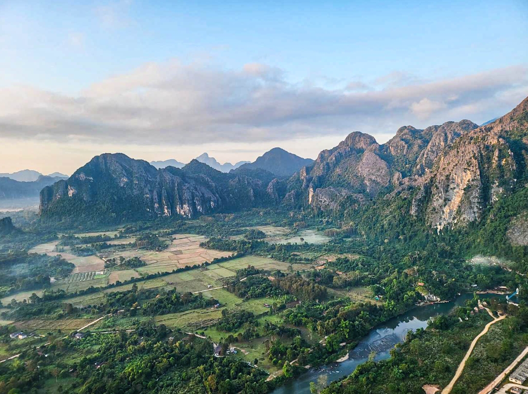 กรุ๊ปทัวร์ส่วนตัวลาว, Private Tour Laos, ทัวร์หลวงพระบาง, ทัวร์เวียงจันทน์, เที่ยวลาวส่วนตัว, จัดทริปลาว, VIP Private Trips Laos, ซูเปอร์ทริปส์, Supertrips, ทัวร์ครอบครัวลาว, ทัวร์กลุ่มส่วนตัวลาว, Laos Private Tour, เที่ยวหลวงพระบาง เวียงจันทน์, วางแผนเที่ยวลาว, ทัวร์ลาวเริ่ม 2 คน